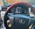 Серый Лексус ЛХ, объемом двигателя 5.7 л и пробегом 320 тыс. км за 22300 $, фото 8 на Automoto.ua