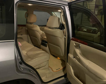 Серый Лексус ЛХ, объемом двигателя 5.7 л и пробегом 240 тыс. км за 27500 $, фото 7 на Automoto.ua