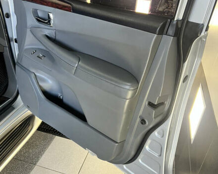 Серый Лексус ЛХ, объемом двигателя 5.66 л и пробегом 273 тыс. км за 24900 $, фото 96 на Automoto.ua