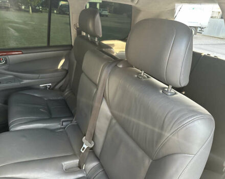 Серый Лексус ЛХ, объемом двигателя 5.66 л и пробегом 243 тыс. км за 28500 $, фото 48 на Automoto.ua