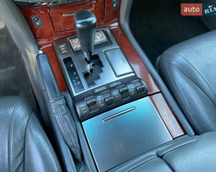 Сірий Лексус ЛХ, об'ємом двигуна 5.66 л та пробігом 295 тис. км за 20999 $, фото 11 на Automoto.ua