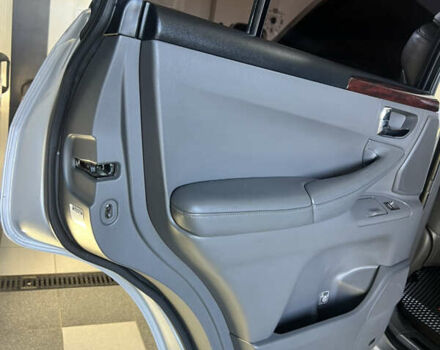 Серый Лексус ЛХ, объемом двигателя 5.66 л и пробегом 273 тыс. км за 24900 $, фото 76 на Automoto.ua