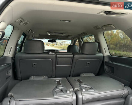 Серый Лексус ЛХ, объемом двигателя 5.7 л и пробегом 360 тыс. км за 19900 $, фото 30 на Automoto.ua