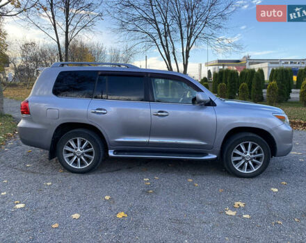 Сірий Лексус ЛХ, об'ємом двигуна 5.66 л та пробігом 295 тис. км за 20999 $, фото 5 на Automoto.ua