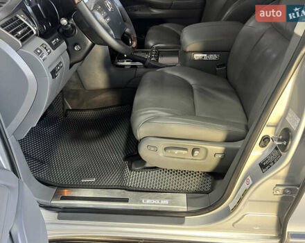 Серый Лексус ЛХ, объемом двигателя 5.66 л и пробегом 273 тыс. км за 24900 $, фото 86 на Automoto.ua