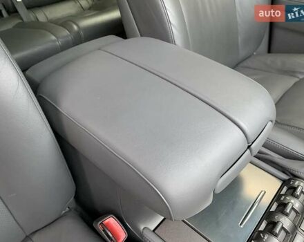 Серый Лексус ЛХ, объемом двигателя 5.66 л и пробегом 175 тыс. км за 32800 $, фото 46 на Automoto.ua