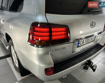 Серый Лексус ЛХ, объемом двигателя 5.66 л и пробегом 273 тыс. км за 24900 $, фото 62 на Automoto.ua