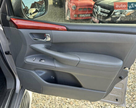 Сірий Лексус ЛХ, об'ємом двигуна 5.66 л та пробігом 303 тис. км за 22000 $, фото 28 на Automoto.ua