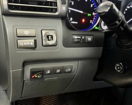 Серый Лексус ЛХ, объемом двигателя 5.66 л и пробегом 273 тыс. км за 24900 $, фото 88 на Automoto.ua