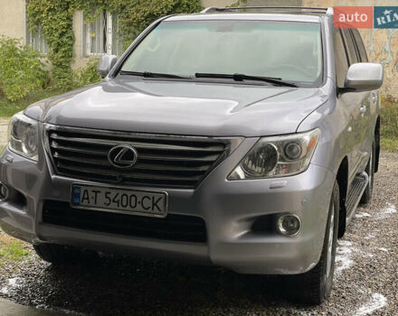 Серый Лексус ЛХ, объемом двигателя 5.7 л и пробегом 240 тыс. км за 27500 $, фото 3 на Automoto.ua