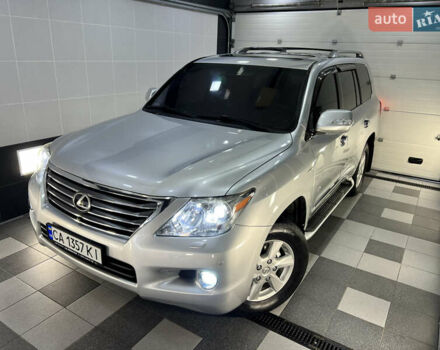 Серый Лексус ЛХ, объемом двигателя 5.66 л и пробегом 273 тыс. км за 24900 $, фото 33 на Automoto.ua