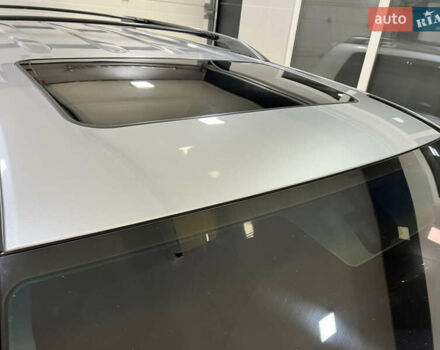 Серый Лексус ЛХ, объемом двигателя 5.66 л и пробегом 273 тыс. км за 24900 $, фото 14 на Automoto.ua