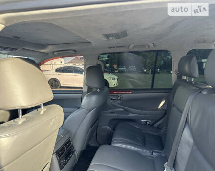 Серый Лексус ЛХ, объемом двигателя 5.66 л и пробегом 243 тыс. км за 25800 $, фото 54 на Automoto.ua