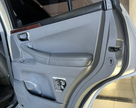 Серый Лексус ЛХ, объемом двигателя 5.66 л и пробегом 273 тыс. км за 24900 $, фото 80 на Automoto.ua