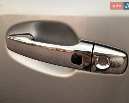 Сірий Лексус ЛХ, об'ємом двигуна 5.66 л та пробігом 262 тис. км за 22999 $, фото 50 на Automoto.ua