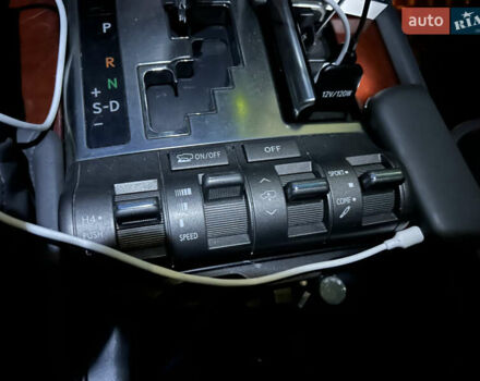 Лексус ЛХ 2008 в Ивано-Франковске на Automoto.ua Серый Лексус ЛХ, объемом двигателя 5.66 л и пробегом 285 тыс. км за 25000 $, фото 14 на Automoto.ua