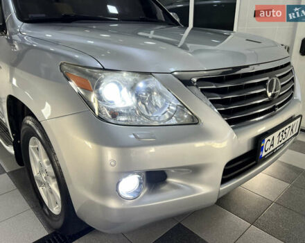 Серый Лексус ЛХ, объемом двигателя 5.66 л и пробегом 273 тыс. км за 24900 $, фото 24 на Automoto.ua