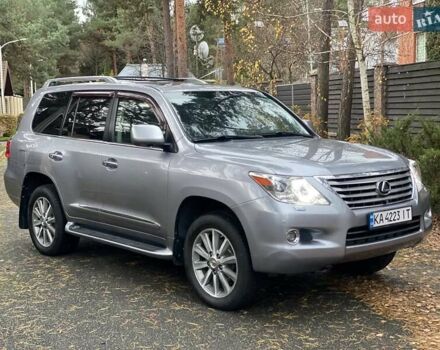Сірий Лексус ЛХ, об'ємом двигуна 5.7 л та пробігом 295 тис. км за 21555 $, фото 16 на Automoto.ua