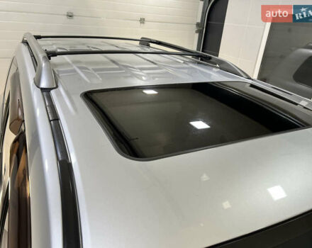 Серый Лексус ЛХ, объемом двигателя 5.66 л и пробегом 273 тыс. км за 24900 $, фото 15 на Automoto.ua