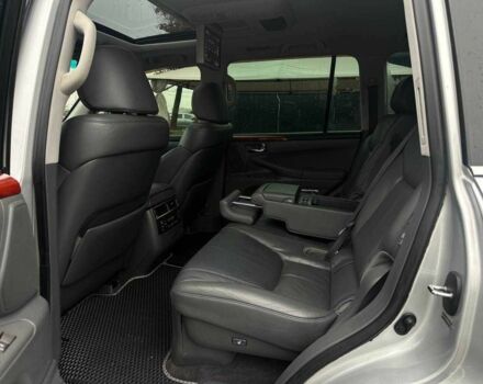 Серый Лексус ЛХ, объемом двигателя 5.7 л и пробегом 259 тыс. км за 21990 $, фото 10 на Automoto.ua