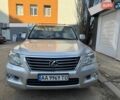Серый Лексус ЛХ, объемом двигателя 5.66 л и пробегом 230 тыс. км за 27777 $, фото 1 на Automoto.ua
