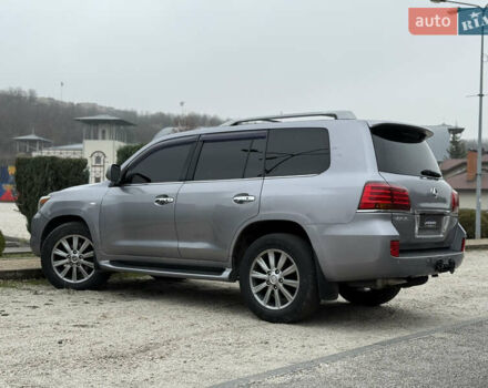 Сірий Лексус ЛХ, об'ємом двигуна 5.66 л та пробігом 246 тис. км за 24999 $, фото 8 на Automoto.ua