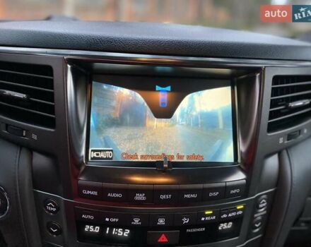 Сірий Лексус ЛХ, об'ємом двигуна 5.7 л та пробігом 295 тис. км за 21555 $, фото 46 на Automoto.ua