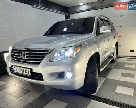 Серый Лексус ЛХ, объемом двигателя 5.66 л и пробегом 273 тыс. км за 24900 $, фото 31 на Automoto.ua