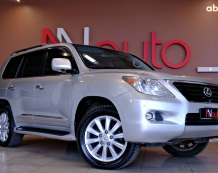 Серый Лексус ЛХ, объемом двигателя 5.7 л и пробегом 180 тыс. км за 19900 $, фото 3 на Automoto.ua