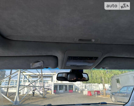 Серый Лексус ЛХ, объемом двигателя 5.66 л и пробегом 243 тыс. км за 25800 $, фото 67 на Automoto.ua