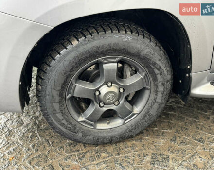 Серый Лексус ЛХ, объемом двигателя 5.66 л и пробегом 530 тыс. км за 25500 $, фото 7 на Automoto.ua