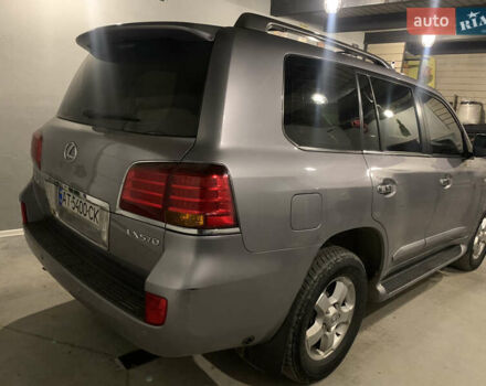 Серый Лексус ЛХ, объемом двигателя 5.7 л и пробегом 240 тыс. км за 27500 $, фото 5 на Automoto.ua