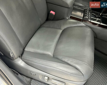 Серый Лексус ЛХ, объемом двигателя 5.66 л и пробегом 273 тыс. км за 24900 $, фото 106 на Automoto.ua