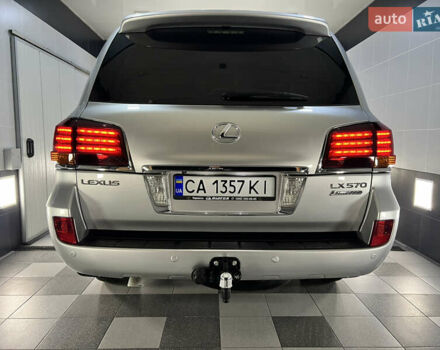 Серый Лексус ЛХ, объемом двигателя 5.66 л и пробегом 273 тыс. км за 24900 $, фото 47 на Automoto.ua