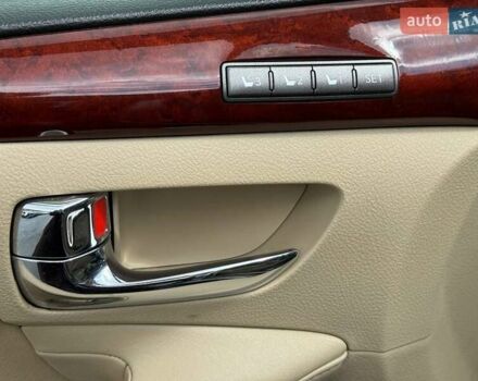 Сірий Лексус ЛХ, об'ємом двигуна 5.66 л та пробігом 235 тис. км за 27191 $, фото 16 на Automoto.ua