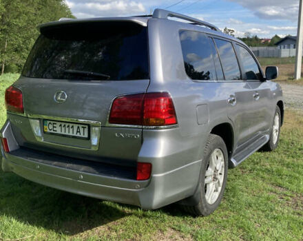 Серый Лексус ЛХ, объемом двигателя 5.66 л и пробегом 245 тыс. км за 29700 $, фото 2 на Automoto.ua