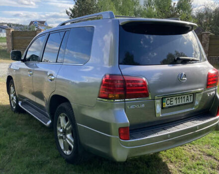Серый Лексус ЛХ, объемом двигателя 5.66 л и пробегом 245 тыс. км за 29700 $, фото 3 на Automoto.ua