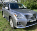 Серый Лексус ЛХ, объемом двигателя 5.66 л и пробегом 245 тыс. км за 29700 $, фото 1 на Automoto.ua