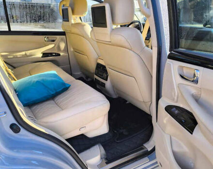 Серый Лексус ЛХ, объемом двигателя 5.7 л и пробегом 330 тыс. км за 45000 $, фото 13 на Automoto.ua