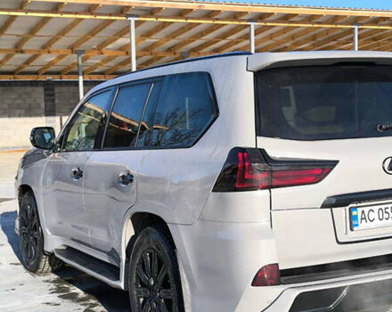 Серый Лексус ЛХ, объемом двигателя 5.7 л и пробегом 330 тыс. км за 45000 $, фото 9 на Automoto.ua