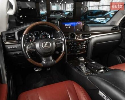 Лексус ЛХ 2016 в Одессе на Automoto.ua Серый Лексус ЛХ, объемом двигателя 5.66 л и пробегом 140 тыс. км за 65500 $, фото 33 на Automoto.ua