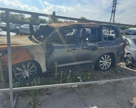 Серый Лексус ЛХ, объемом двигателя 4.5 л и пробегом 1 тыс. км за 9500 $, фото 1 на Automoto.ua