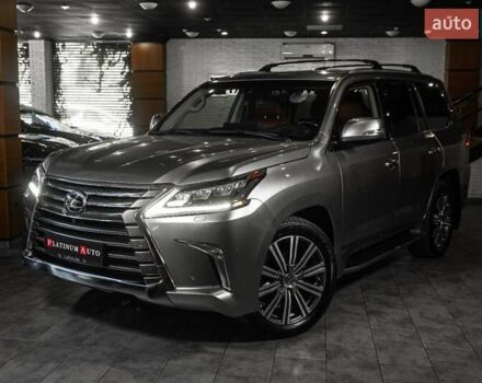 Лексус ЛХ 2016 в Одессе на Automoto.ua Серый Лексус ЛХ, объемом двигателя 5.66 л и пробегом 140 тыс. км за 65500 $, фото 11 на Automoto.ua