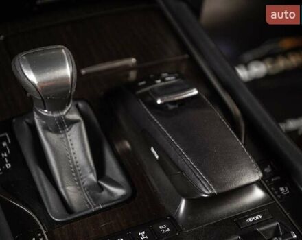 Лексус ЛХ 2016 в Одессе на Automoto.ua Серый Лексус ЛХ, объемом двигателя 5.66 л и пробегом 140 тыс. км за 65500 $, фото 26 на Automoto.ua
