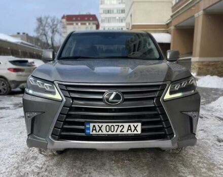 Сірий Лексус ЛХ, об'ємом двигуна 4.5 л та пробігом 110 тис. км за 60000 $, фото 1 на Automoto.ua
