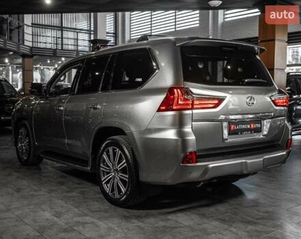 Лексус ЛХ 2016 в Одессе на Automoto.ua Серый Лексус ЛХ, объемом двигателя 5.66 л и пробегом 140 тыс. км за 65500 $, фото 59 на Automoto.ua