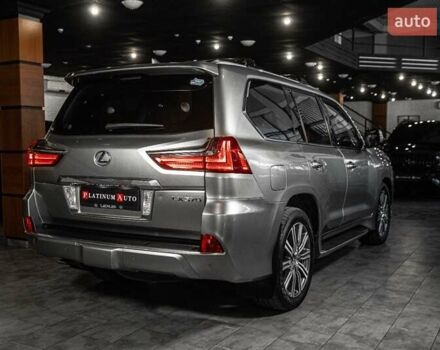 Лексус ЛХ 2016 в Одессе на Automoto.ua Серый Лексус ЛХ, объемом двигателя 5.66 л и пробегом 140 тыс. км за 65500 $, фото 66 на Automoto.ua