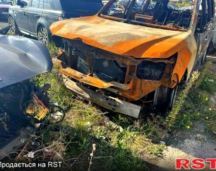 Серый Лексус ЛХ, объемом двигателя 4.5 л и пробегом 189 тыс. км за 9500 $, фото 2 на Automoto.ua