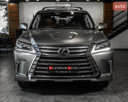 Лексус ЛХ 2016 в Одессе на Automoto.ua Серый Лексус ЛХ, объемом двигателя 5.66 л и пробегом 140 тыс. км за 65500 $, фото 75 на Automoto.ua