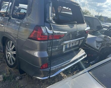 Серый Лексус ЛХ, объемом двигателя 4.5 л и пробегом 1 тыс. км за 9500 $, фото 2 на Automoto.ua